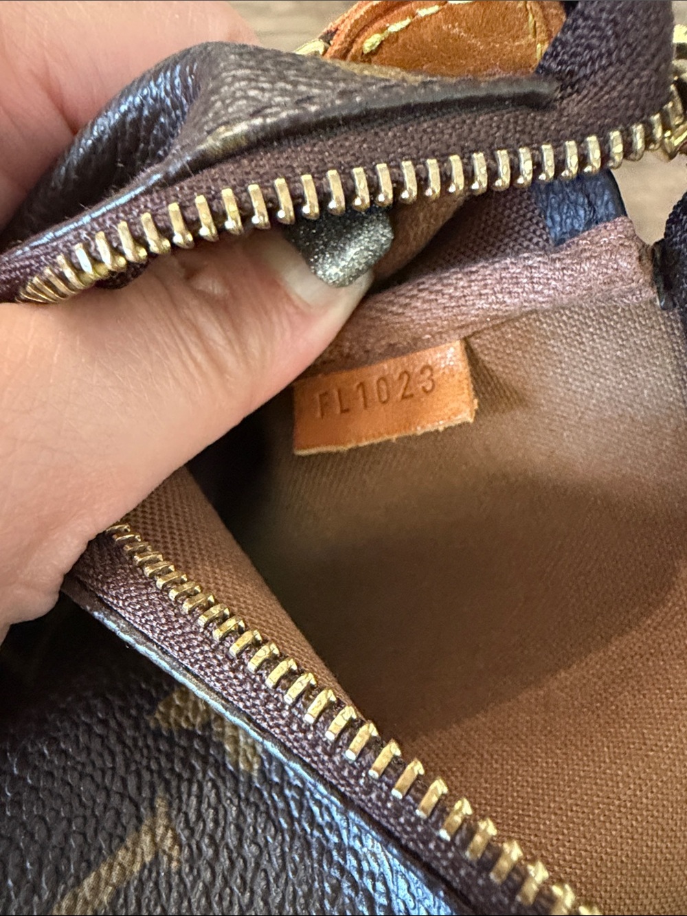 Louis Vuitton Monogram Mini Pochette with Vachetta Strap - Picture 14 of 14